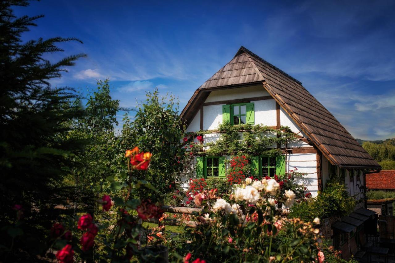 Etno Village Cardaci Vitez Buitenkant foto